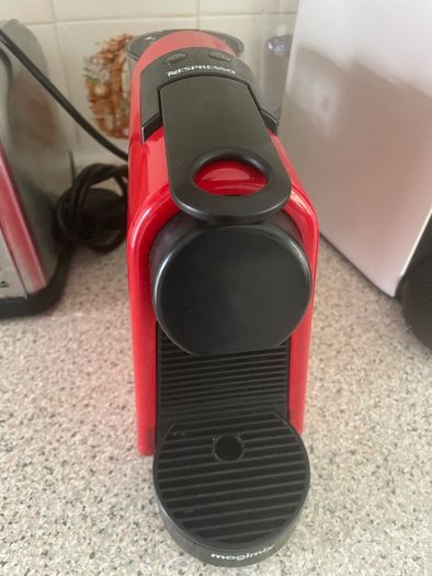 Compact Espresso Maker in Excellent Condition