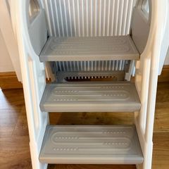Adjustable Ladder for children.