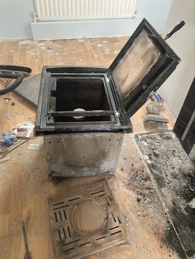 Heritage 7kw insert stove