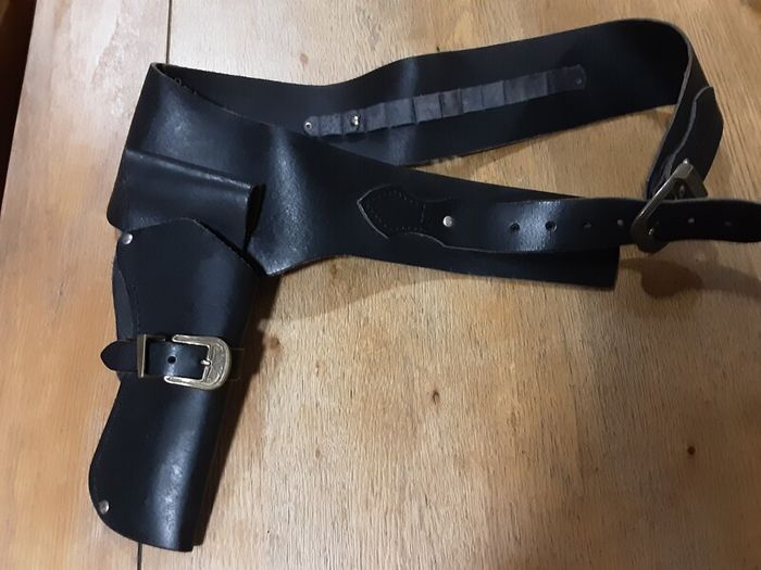 Premium Western Set - 100% Wool Cowboy Hat Size 57 & Genuine Leather Gun Belt Rig