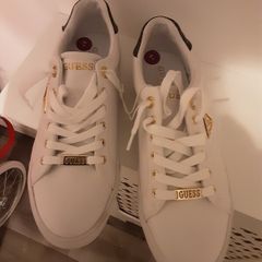 ladies Guess runners