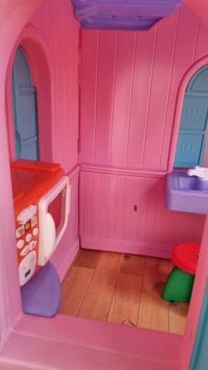 Little Tikes Country Cottage Playhouse - Pink