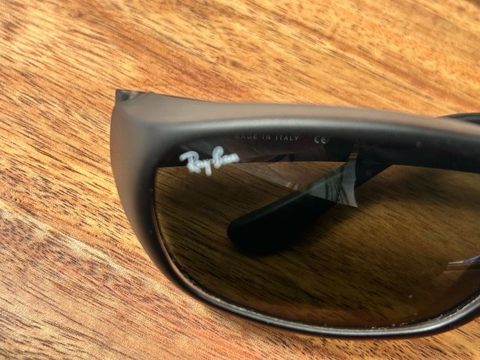 ray ban