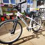 Child's bike Image 7