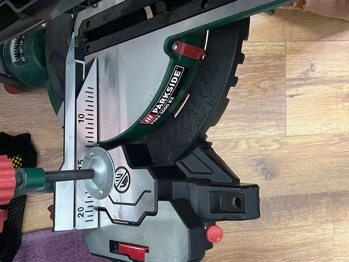 Sliding Compound Mitre Saw Pzks 2000 B2
