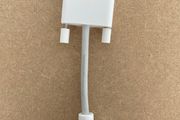Apple DVI to VGA connector