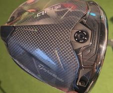 Taylormade Qi35 Driver