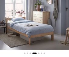 Single bed and matress