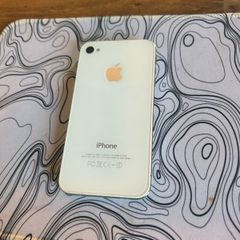 iPhone 4 - Collectors item, fully reset and functional just iCloud locked