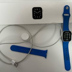 Apple Watch SE 40mm Silver Aluminium Boxed