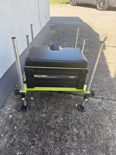 Matrix P25 System Seat Box