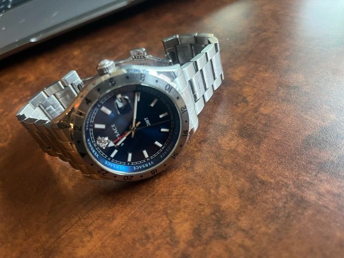 versace watch