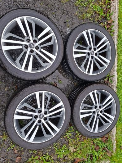 20" Genuine Audi Q5 S Line Alloys with tyres