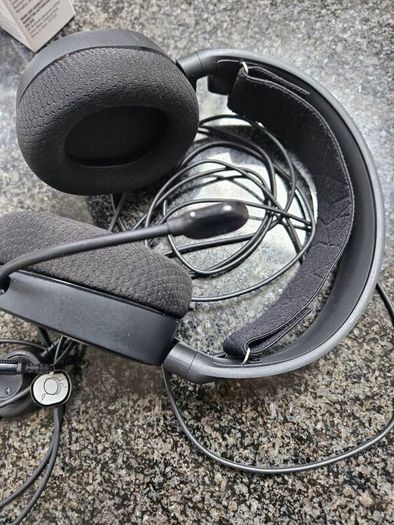 Steel Series Earphones  Headphones