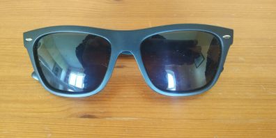 New Polarised Sunglasses