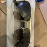 2025 LV attitude sunglasses gold Image 2