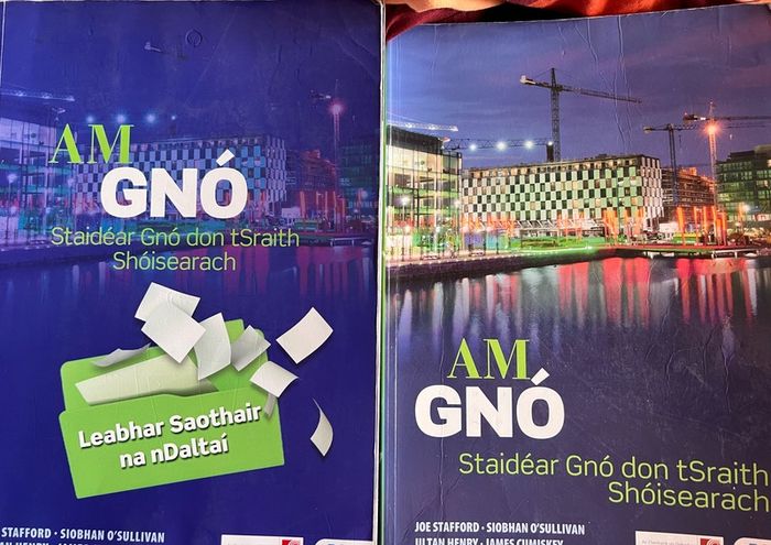 Am Gno, set