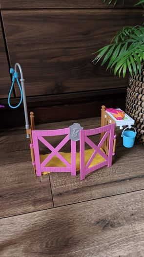 Barbie horse set