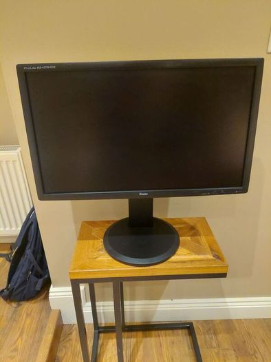 Iiyama Monitor 24inch