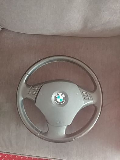 BMW E90/91 steering wheel