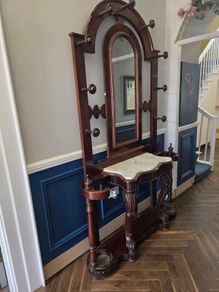 Beautiful antique mahogany hall stand.