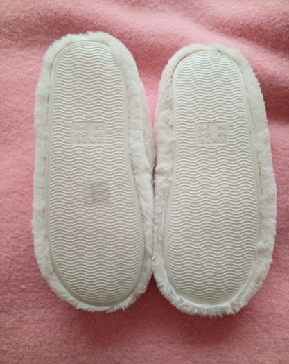 Pyjamas and slippers - Inside Out 2