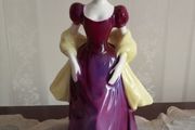 Royal Doulton figurine  "Loretta"