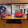 Samsung 32-Inch HD TV & Chromecast Image 5