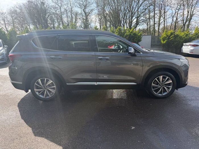 2020 Hyundai Santa Fe Exec Plus
