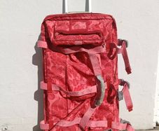 Roxy 105L Hawaiian Floral Print Suitcase
