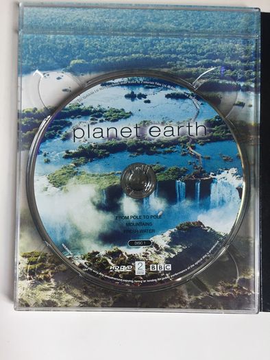 Planet Earth [2006] David Attenborough [HD-DVD Movie]