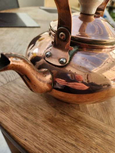vintage copper kettle.  Polished. REDUCED