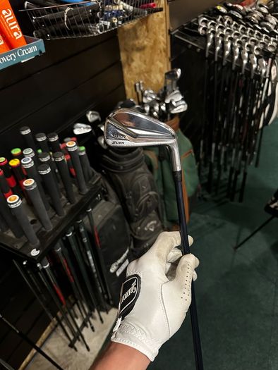 Srixon zu85 2 iron