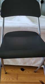 bar stool