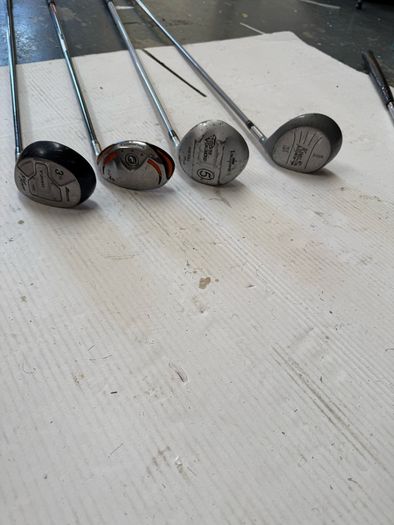 set golf clubs