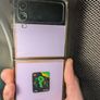 Samsung Z flip 4 with the issue Image 5