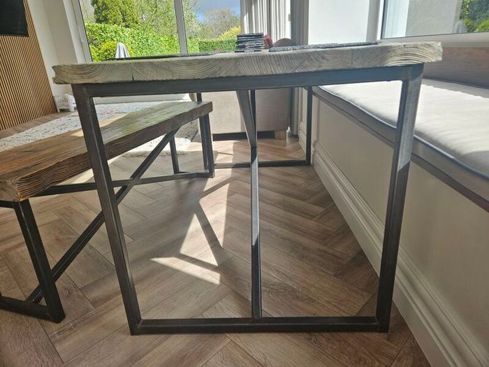 Barrell & Gunn dining table and bench