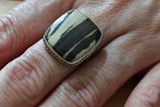 Sterling Silver Ring - Size S - Stamped for Silver (S16)