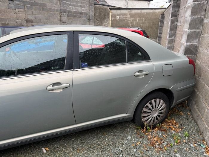 Toyota avensis 1.6 Petrol