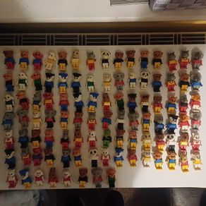 100 fabuland figures