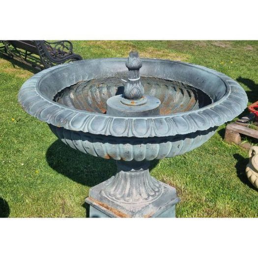 Large Toulouse Urn Fountain CH-R-1798