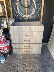 FREE chest of drawer/baby unit