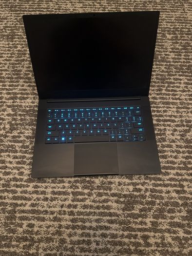 Razer Blade 14 rtx 3070 TI