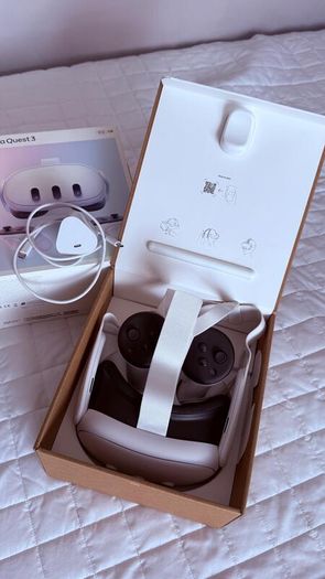 Meta Quest 3 - 512 gb (Almost Brand New)