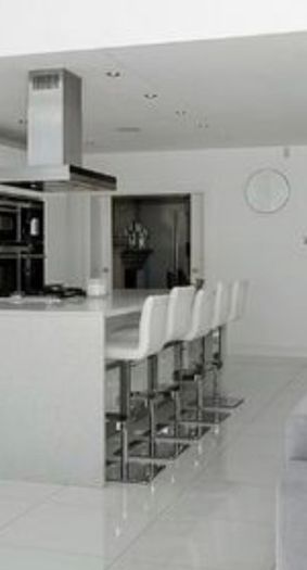 Five cream kitchen bar stools