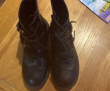 Girls Size 4 primark boots with sparkly buckle