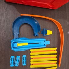Hot Wheels Track Builder 360 Loop Launcher