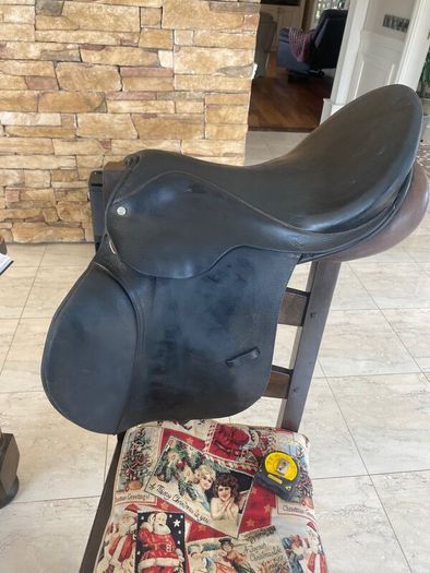 Saddle