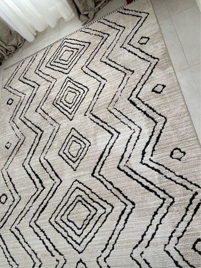 Cream Moroccan Berber Rug 200cm x 290cm