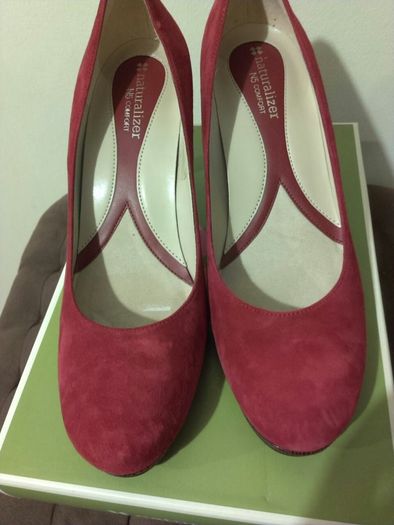 Naturalizer Shoes, size EU-41. UK-7, brand new.